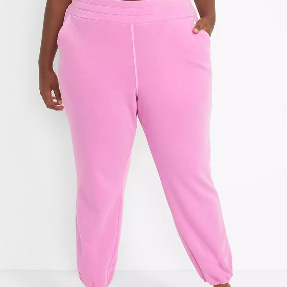 NWT Livi Active in Lane Bryant Pink French Terry Joggers Size 22/24
